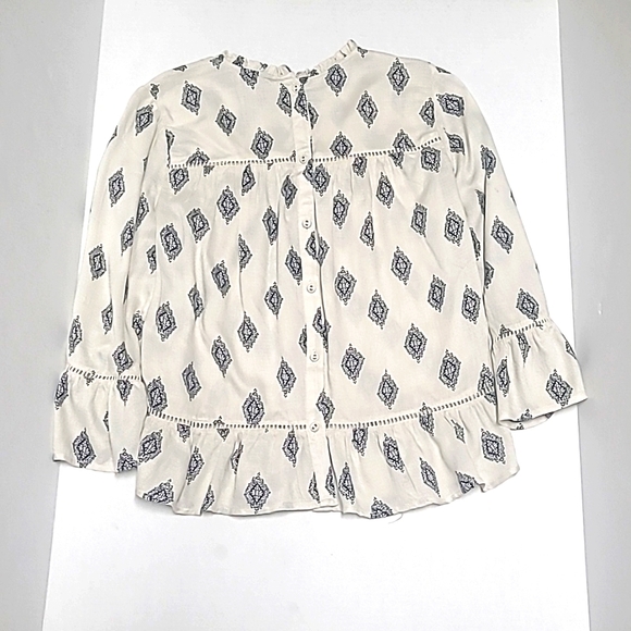 Lucky 3/4 Sleeve Ruffle Blouse - Picture 4 of 7